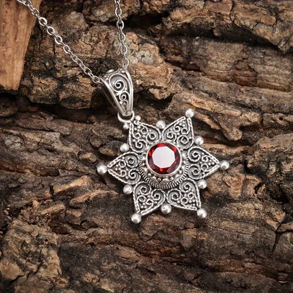 Τζεσίτρα Καρμαλίθ Κολιέ | Λευκόχρυσο