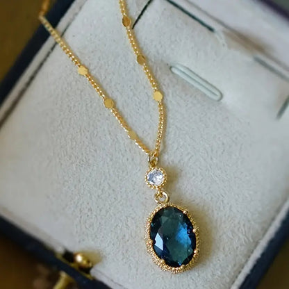 Θεσία Λουνεμπρέι Κέττε | Χρυσό